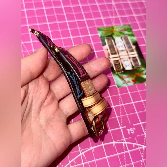 💝 Louis Vuitton Murakami Pink and Blue Apple Watch band handmade - Picture 6 of 16